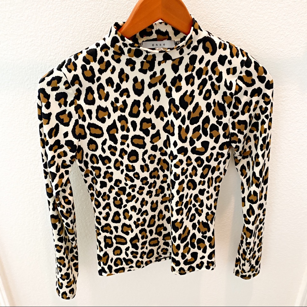 New Gaze Leopard Top